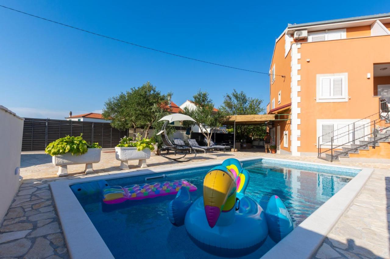 Villa Spark With Heated Pool In Rogoznica Зечево Екстер'єр фото